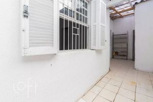 Image 20 - 869182