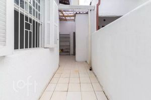 Image 21 - 869182