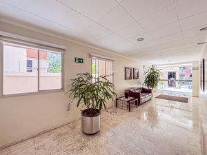 Image 21 - 869185