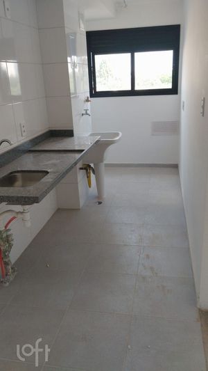Image 4 - 869211