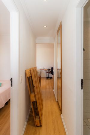 Image 14 - 869215