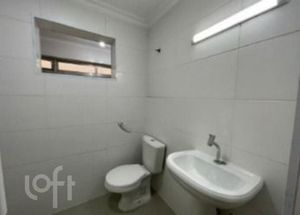 Image 6 - 869231