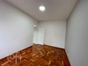 Image 1 - 869231