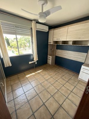 Image 16 - 869235