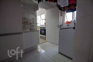 Image 31 - 869237
