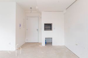 Image 16 - 869242