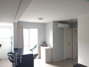Image 0 - 869244
