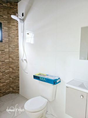 Image 9 - 869253