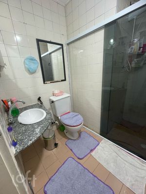 Image 5 - 869266