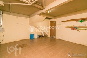 Image 47 - 869277