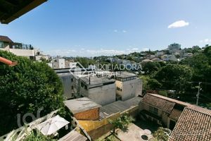 Image 35 - 869277
