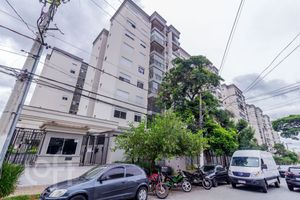 Image 88 - 869282