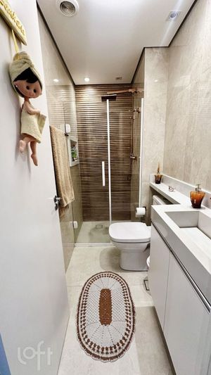 Image 19 - 869284