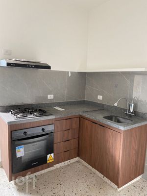 Image 10 - 869286