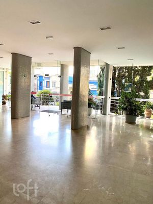 Image 30 - 869286
