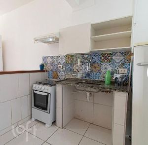 Image 3 - 869290