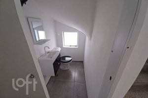 Image 10 - 869294
