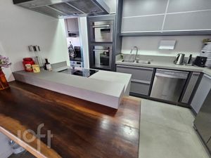 Image 9 - 869296