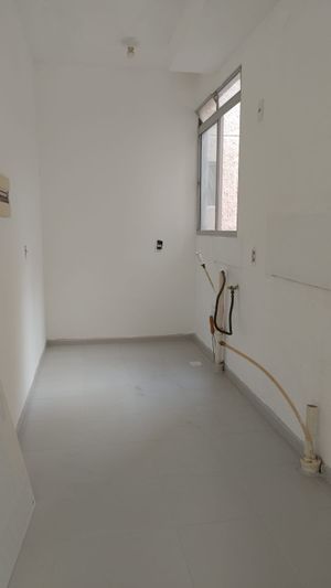 Image 2 - 869303