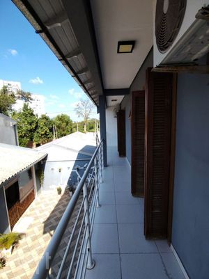 Image 24 - 869306