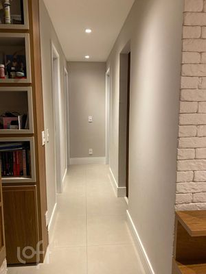 Image 8 - 869312