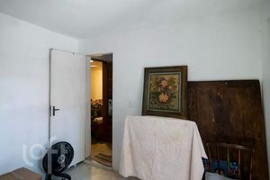 Image 16 - 869315