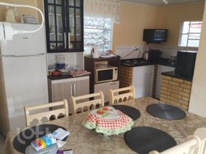Image 1 - 869316