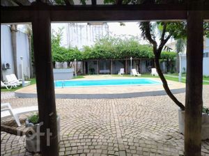 Image 0 - 869317