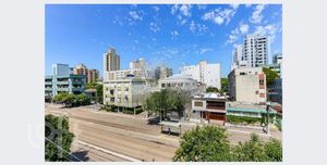 Image 24 - 869326