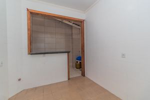 Image 11 - 869333