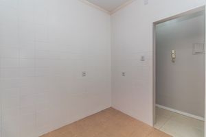 Image 14 - 869333