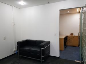 Image 8 - 869338