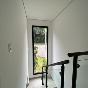 Image 12 - 869350
