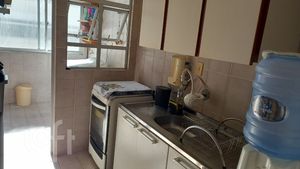 Image 4 - 869360