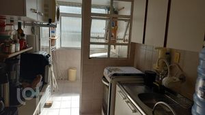 Image 3 - 869360