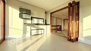 Image 21 - 869380