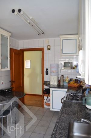 Image 34 - 869380