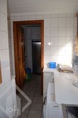 Image 33 - 869380