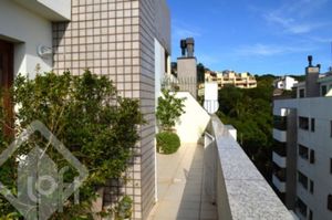 Image 7 - 869380