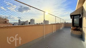 Image 25 - 869380