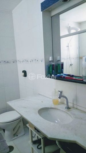 Image 1 - 869401