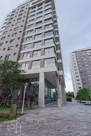Image 68 - 869408