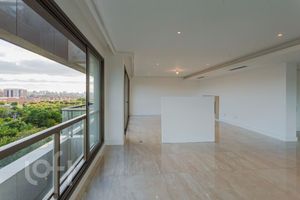Image 4 - 869408