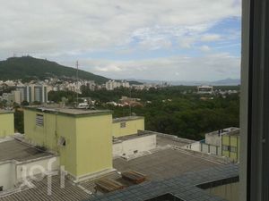 Image 13 - 869409