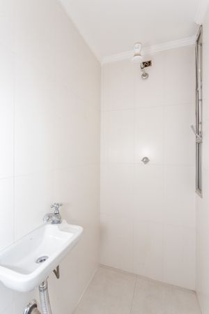 Image 36 - 869417