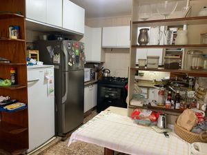 Image 35 - 869418