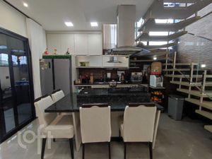 Image 7 - 869423