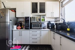Image 9 - 869427