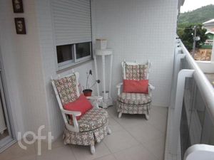 Image 8 - 869437