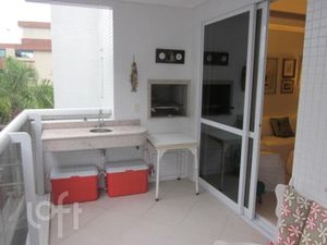 Image 9 - 869437